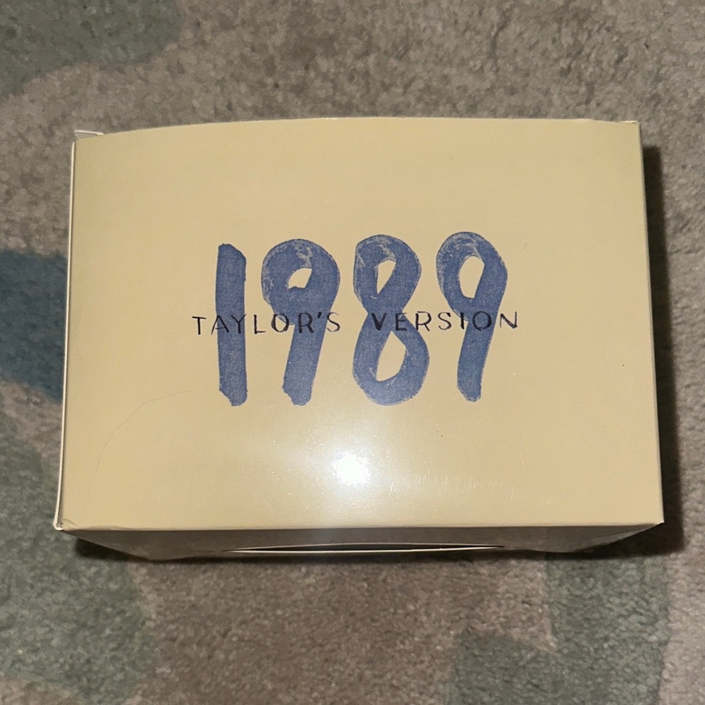 1989 Taylor's Version View Finder